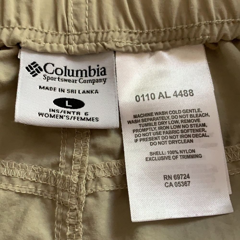 Columbia women’s shorts - Picture 4 of 5